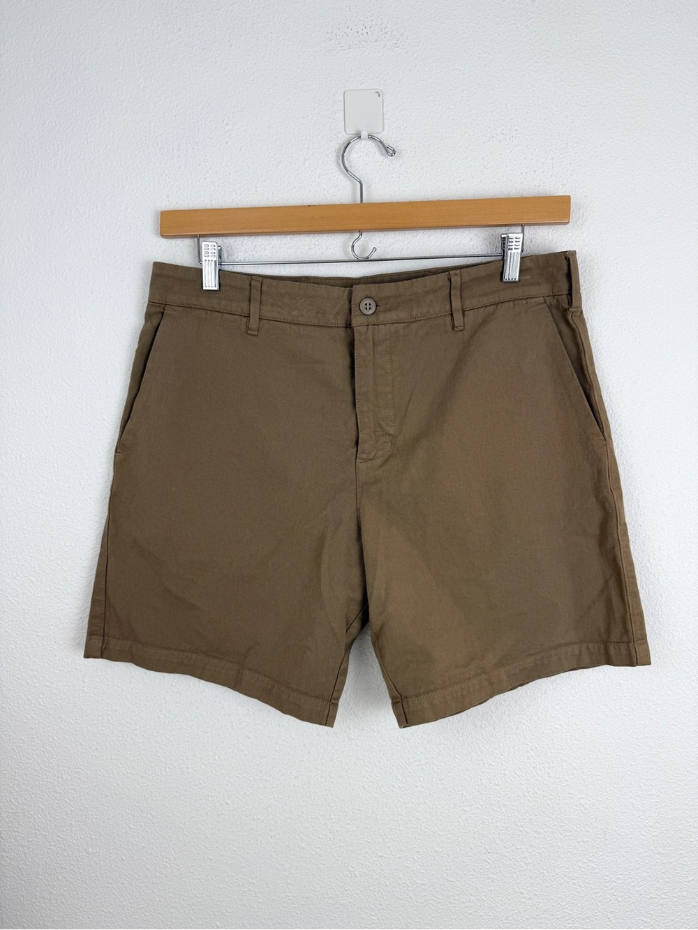 American Giant Men's Khaki Brown Chino Shorts 34
